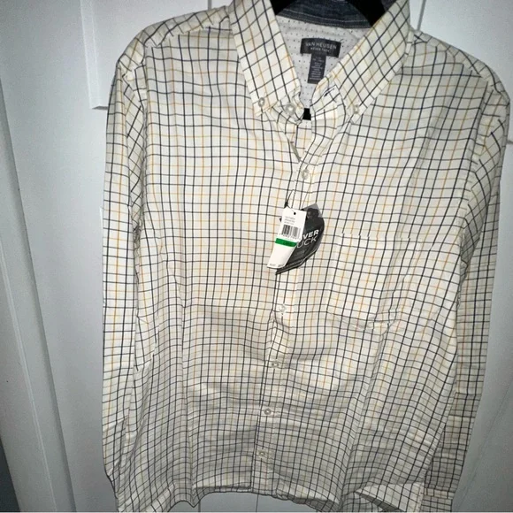 Van Heusen Cream, Yellow, and Black Casual Button Down Shirt NWT - Never Tuck - Picture 2 of 5